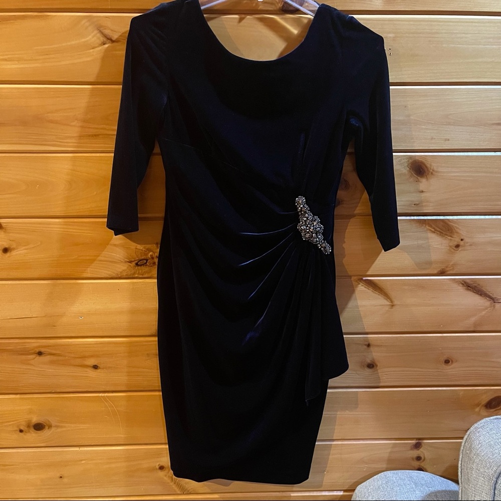 Navy blue Alex Evenings midi dress